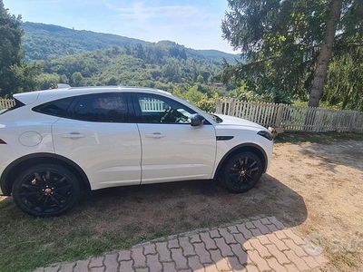 Usata Jaguar E-Pace R-Dynamic 150 CV (110 kW) 2019 Bianco SUV
