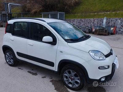 Usata Fiat Panda 4x4 75 CV (55 kW) 2013 Bianco Utilitaria