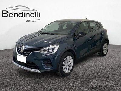 Usata Renault Captur Zen 100 CV (73 kW) 2020 Blu SUV