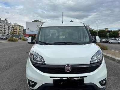 Usata Fiat Doblò 90 CV (66 kW) 2019 Bianco Monovolume