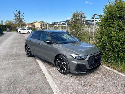 Usata Audi A1 Sportback 110 CV (80 kW) 2023 Grigio Utilitaria