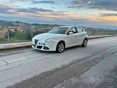Usata Alfa Romeo Giulietta 105 CV (77 kW) 2014 Berlina