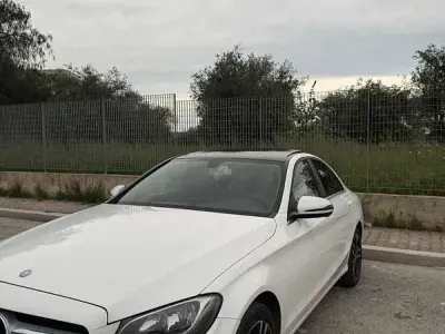Usata Mercedes C220 Exclusive 170 CV (125 kW) 2015 Bianco Berlina