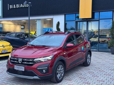 Rosso Usata 2023 Dacia Sandero Comfort Berlina | 14.900 € (Buon prezzo)