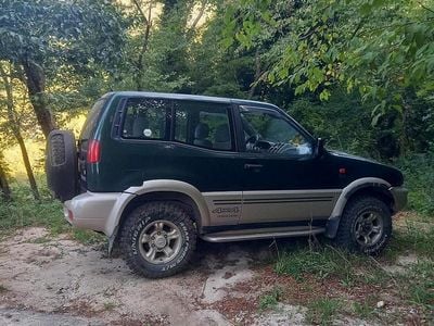 Usata Nissan Terrano 125 CV (91 kW) 1997 Verde SUV