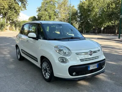Usata Fiat 500L Lounge 85 CV (62 kW) 2013 Bianco Monovolume