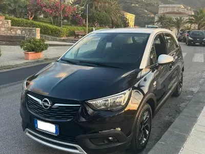 Usata Opel Crossland 83 CV (61 kW) 2019 Nero SUV