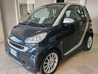 Begagnad Smart ForTwo Coupé Passion 54 HK (39 kW) 2011 Svart Sportkupé