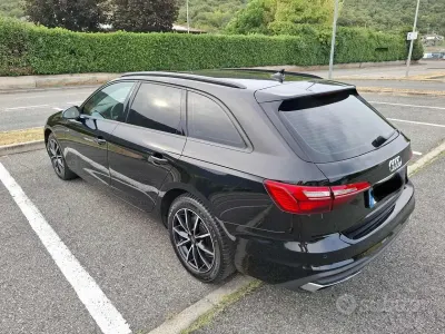 Usata Audi A4 Business 185 CV (136 kW) 2022 Nero Station wagon