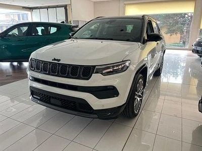 Nuova Jeep Compass Summit 131 CV (96 kW) 2026 Bianco / tetto nero SUV