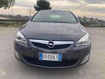 usata Opel Astra 5p 1.4 t Elective 140cv