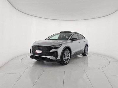 Nuova Audi Q4 e-tron S-Line 77 kW (105 CV) 2025 Argento SUV
