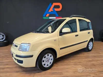 Usata Fiat Panda Dynamic 69 CV (50 kW) 2011 Giallo Utilitaria