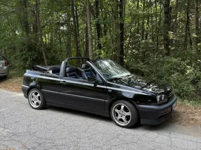 Usata VW Golf III 101 CV (74 kW) 1995 Nero Cabrio
