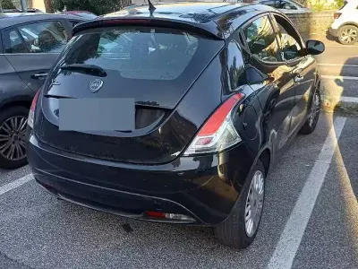 Usata Lancia Ypsilon