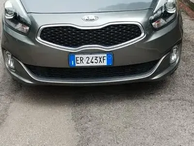 Usata Kia Carens