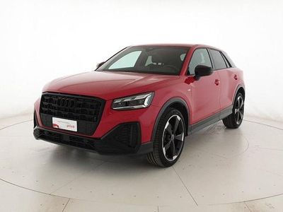 Usata Audi Q2 Ambiente 150 CV (110 kW) 2024 Rosso progressivo metallizzato SUV