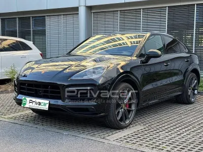 Usata Porsche Cayenne 460 CV (338 kW) 2022 Nero SUV
