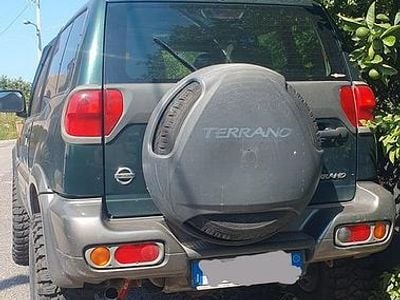 Usata Nissan Terrano 154 CV (113 kW) 2003 Verde SUV