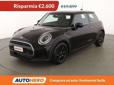 Begagnad Mini ONE 75 HK (55 kW) 2021 Svart Halvkombi