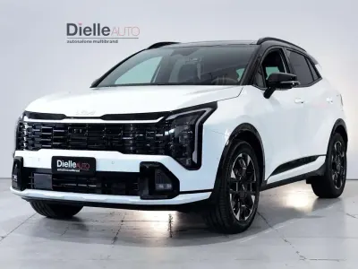 Nuova Kia Sportage GT-Line 325 CV (239 kW) 2026 Deluxe white (bianco metallizz SUV