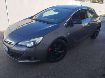 Opel Astra GTC