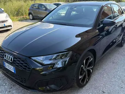 Usata Audi A3 Business 110 CV (80 kW) 2022 Nero Berlina