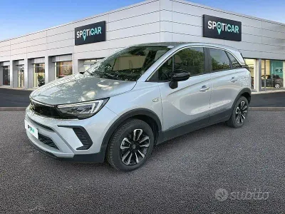 Usata Opel Crossland Elegance 110 CV (80 kW) 2023 Grigio SUV