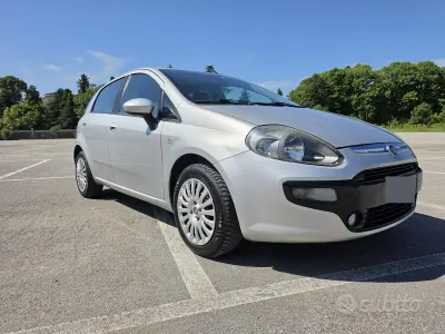 Usata Fiat Punto Evo 75 CV (55 kW) 2011 Grigio Utilitaria