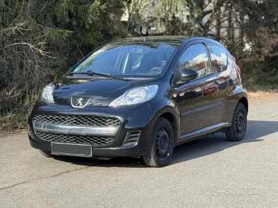 Usata Peugeot 107 68 CV (50 kW) 2010 Nero Utilitaria