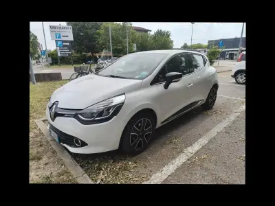 Usata Renault Clio IV 73 CV (53 kW) 2016 Bianco Berlina