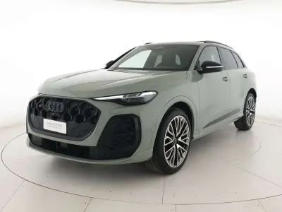 Nuova Audi SQ5 Sport 367 CV (269 kW) 2026 Exclusive  zement grau SUV