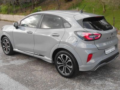 Usata Ford Puma ST-Line 125 CV (91 kW) 2021 Grigio Station wagon