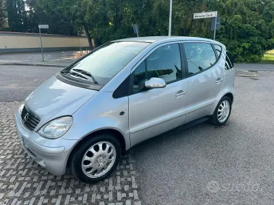 Usata Mercedes A170 95 CV (69 kW) 2003 Grigio Utilitaria