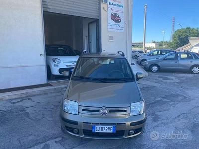 Usata Fiat Panda Emotion 75 CV (55 kW) 2011 Marrone Utilitaria
