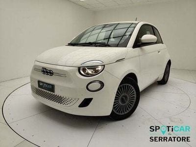 Usata Fiat 500e Icon 86 kW (118 CV) 2021 Bianco Cabrio