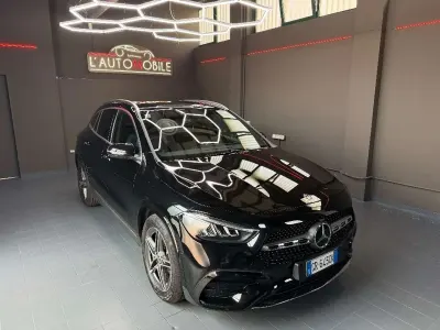 Usata Mercedes GLA200 AMG Line Premium Plus 150 CV (110 kW) 2023 Nero SUV