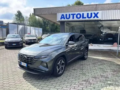 Usata Hyundai Tucson 179 CV (131 kW) 2022 Amazon grey met. SUV