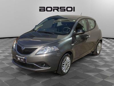 usata Lancia Ypsilon Ypsilon1.2 69 CV 5 porte GPL Ecochic Silver