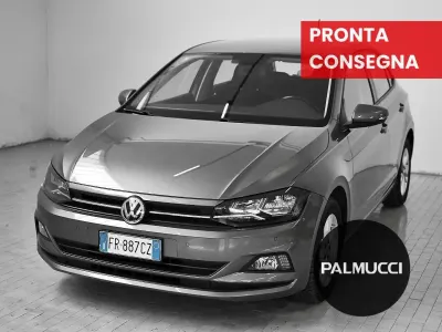 Usata VW Polo Comfortline 75 CV (55 kW) 2018 Grigio Utilitaria