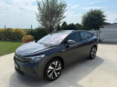 Usata VW ID.4 Pro Performance 77 kW (105 CV) 2022 Grigio SUV