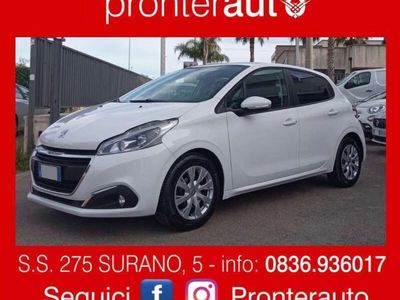 Usata Peugeot 208 75 CV (55 kW) 2018 Bianco Utilitaria