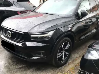 Usata Volvo XC40 R-Design 190 CV (139 kW) 2019 Nero SUV