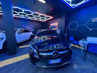 Usata Mercedes CLA200 Executive 136 CV (100 kW) 2017 Nero Coupé