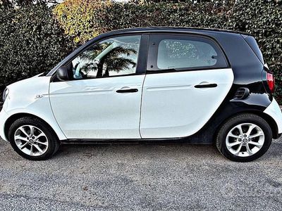 Usata Smart ForFour 2014 Bianco Utilitaria