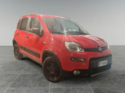 Begagnad Fiat Panda Cross Cross 95 HK (69 kW) 2018 Röd Halvkombi