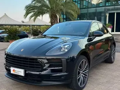 Usata Porsche Macan 245 CV (180 kW) 2021 Nero SUV