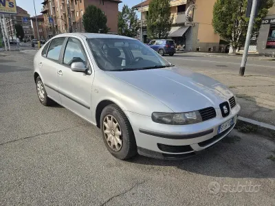Usata Seat Leon 75 CV (55 kW) 2001 Utilitaria