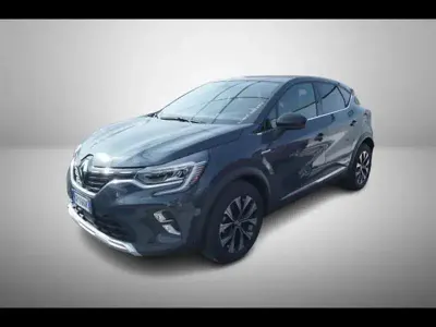 Usata Renault Captur Techno 90 CV (66 kW) 2023 Blu scuro SUV