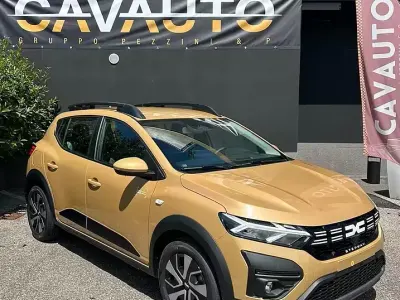 Nuova Dacia Sandero Expression 101 CV (74 kW) 2026 Beige Berlina
